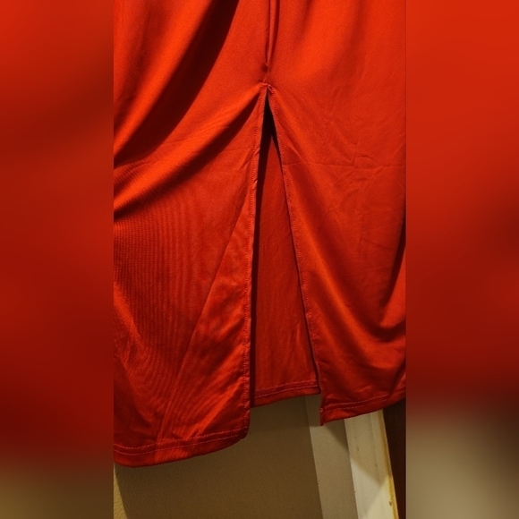 Red dress with slit sleeves. I accept offers - Picture 7 of 7